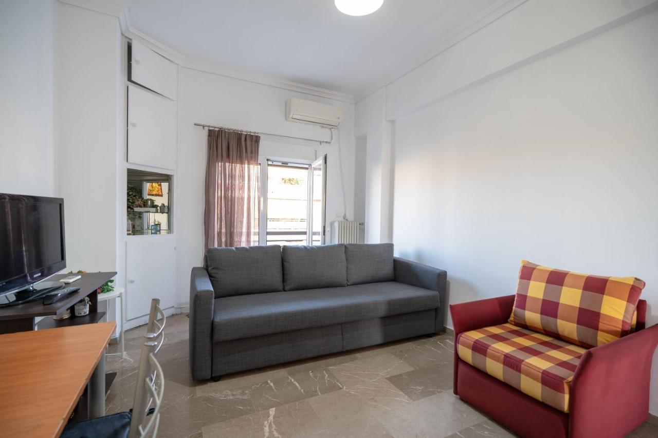 Dimotiko Theatro Metro St. 1 Bedroom 4 Pers. Flat Pireus Eksteriør bilde